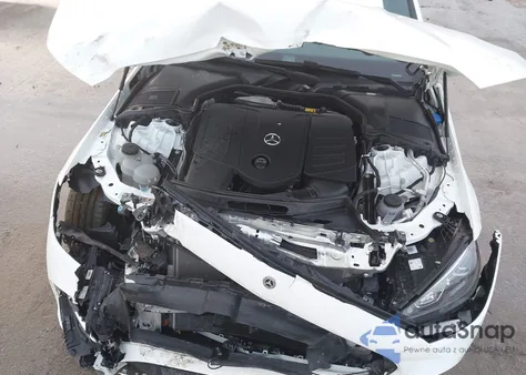 2026 Mercedes-Benz C 300 z USA, uszkodzony, nr VIN W1KAF4HB5TR313163